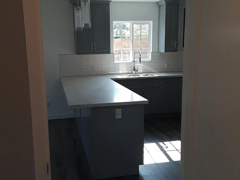 3815 Blanche St — Photo 2