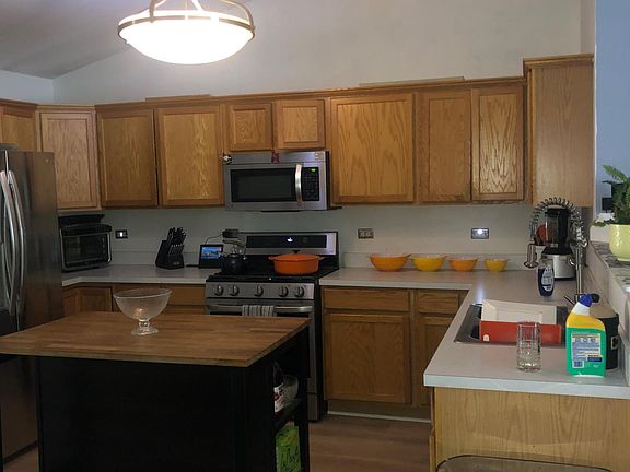 2nd image of 1218A Glen Mor Dr #A