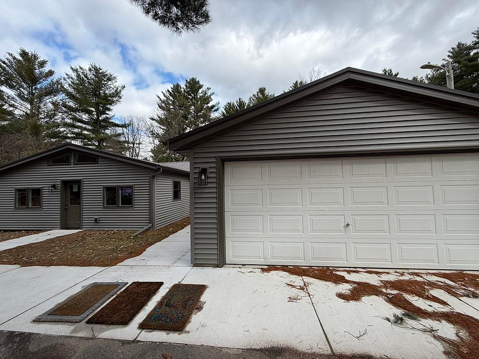 1st image of 1688 S Aurora Ln