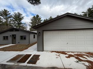 1688 S Aurora Ln, Nekoosa, WI 54457