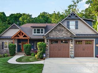 116 Maplewood Ct, Hudson, NC 28638