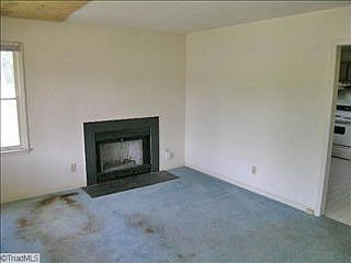 3rd image of 803 Vance St