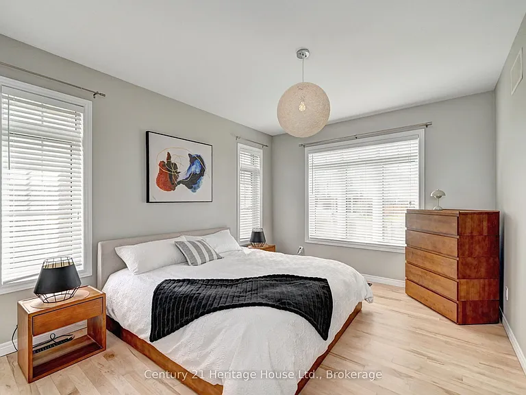 219 Falconridge Dr — Photo 21
