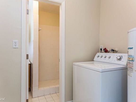 ubfueeajbmlwqu9ipwxj