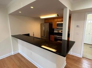 135 Gerry Rd #2, Chestnut Hill, MA 02467