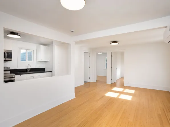 126 1/2 Franklin Ct, 126 1/2 Franklin Ct #Aac406176, Glendale, CA 91205