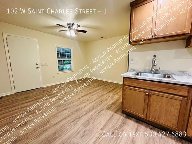 102 Saint Charles St W #1 — Photo 7