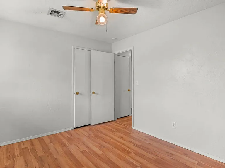 220 E Beech Ave — Photo 15