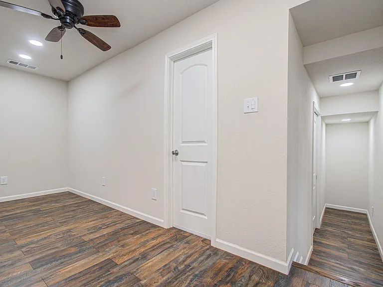 26831 Marble Lakes Dr — Photo 48