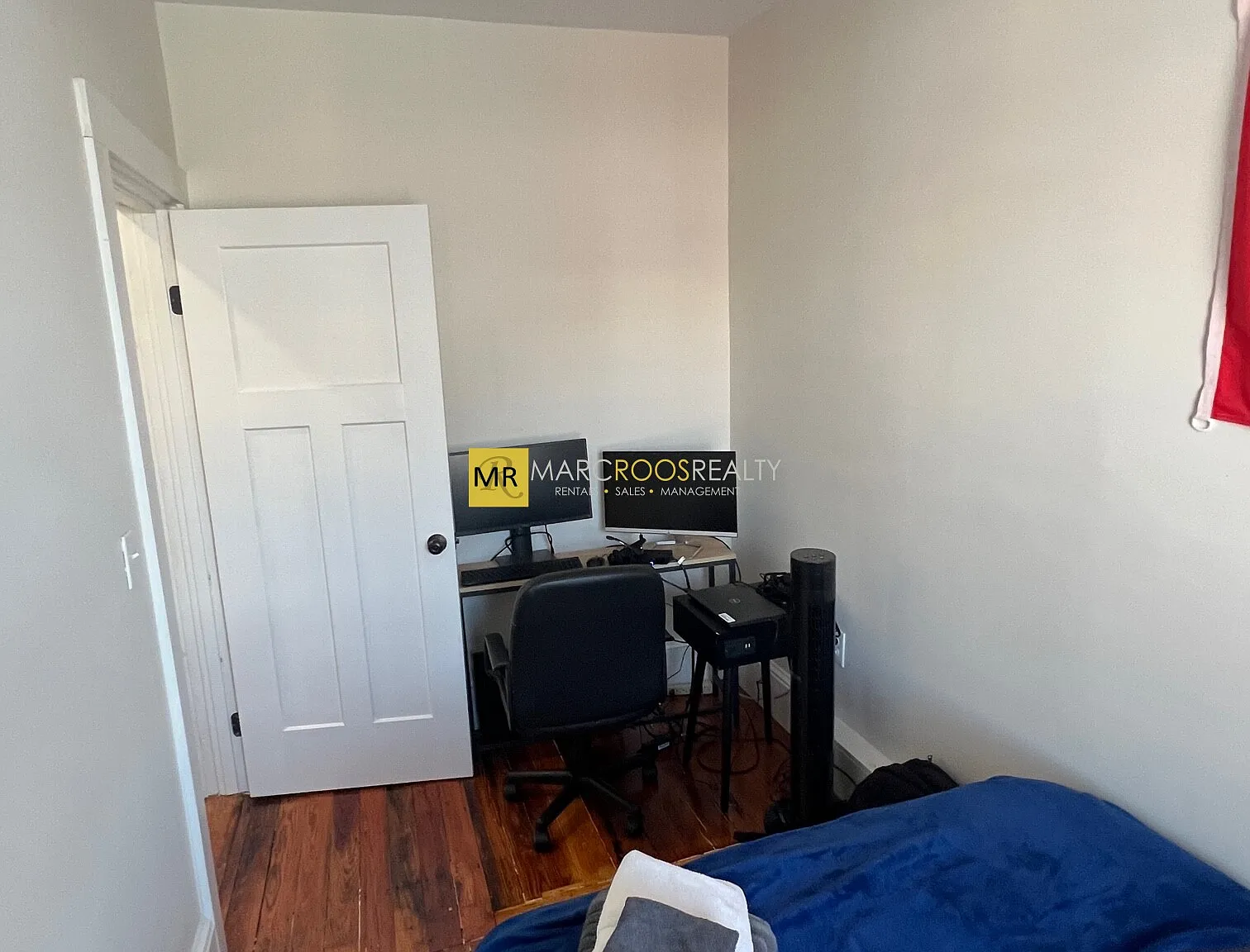 2 bed, 9999 sqft, $2,900 — Photo 4