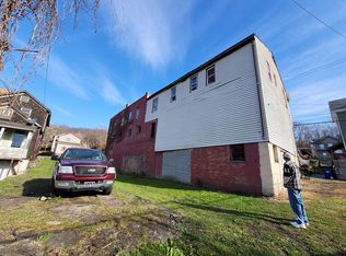705 Green Ln, East Liverpool, OH 43920