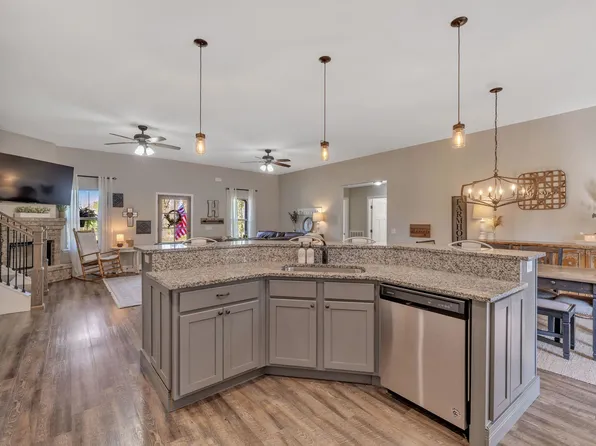 1721 Evelyn Ave, Chapel Hill, TN 37034