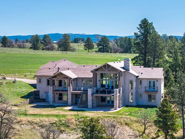 11 Thaler Rd, Sundance, WY 82729