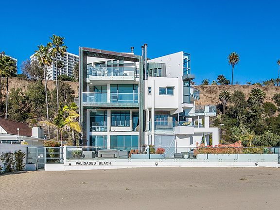 5th image of 70 Palisades Ave