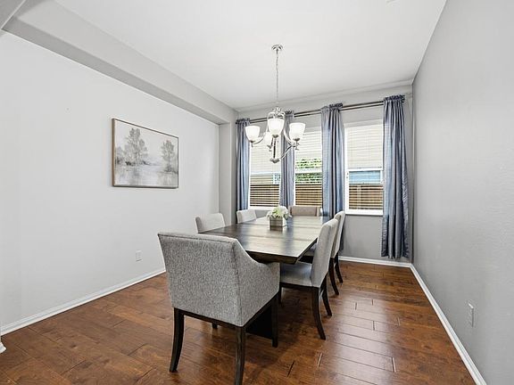 5th image of 1746 Webber Way
