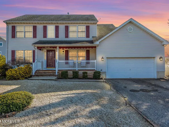 55 16th Street, Toms River, NJ 08753