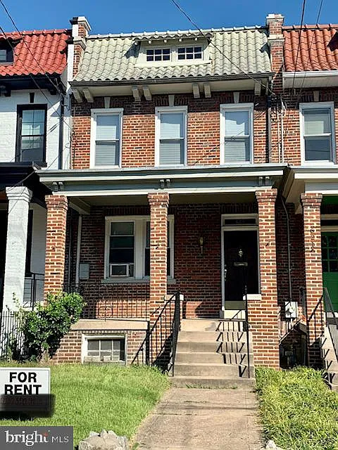 623 Farragut St NW photo 1