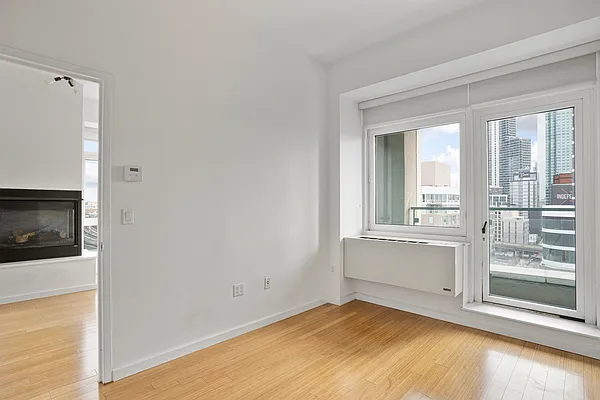 Rented by Nest Seekers International | media 32