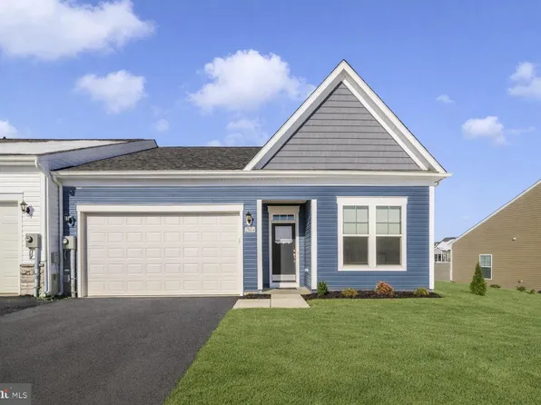 19604 Lavender Ln, Hagerstown, MD 21742