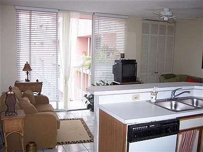 2nd image of 3930 S Roosevelt Blvd APT 202