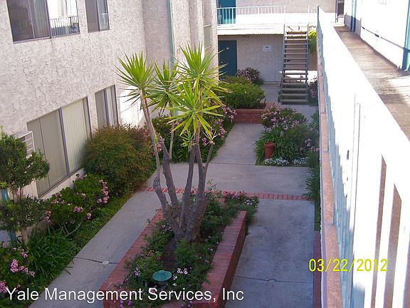 4th image of 6611 Haskell Ave APT 231