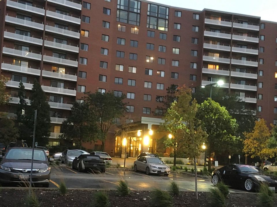 1st image of 21 Kristin Dr Unit 518
