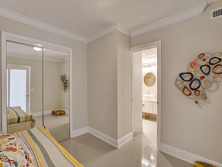 3430 Galt Ocean Dr #202 — Photo 19