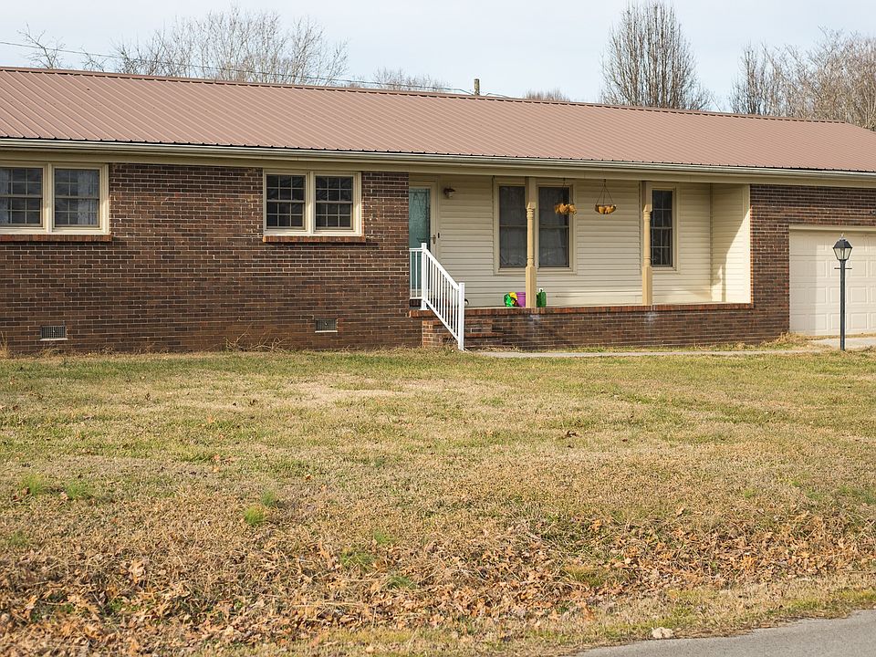 1st image of 207 Hillview Dr