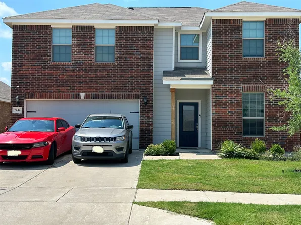 7444 Pleasant Oaks St, Fort Worth, TX 76120