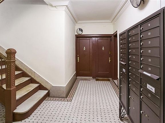 3rd image of 3279 Hull Ave APT 12A
