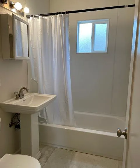 215 River Rock St #6 — Photo 7