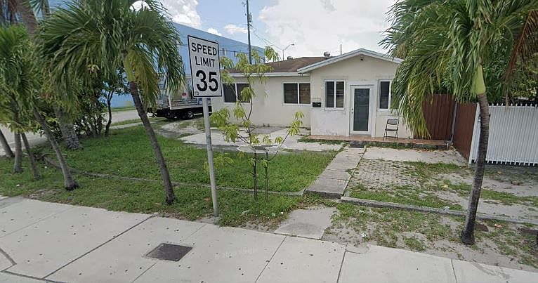 1st image of 1090 SE 8th Ave