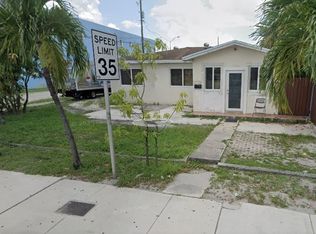 1090 SE 8th Ave, Hialeah, FL 33010