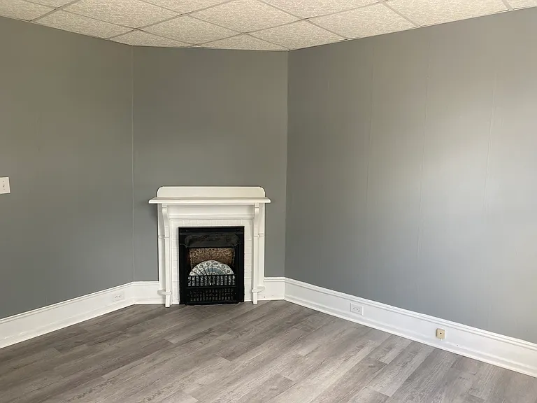 172 River St — Photo 17