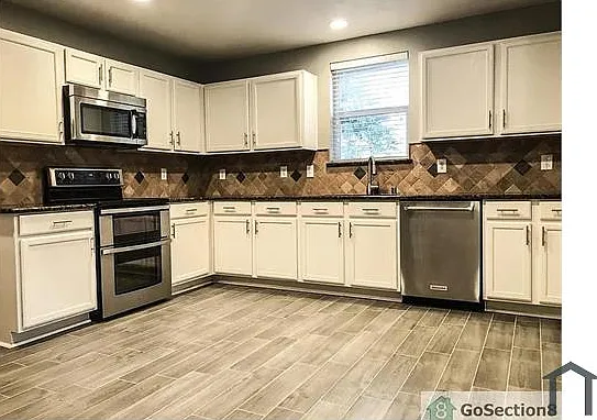 4 bed, 2038 sqft, $3,700 — Photo 1