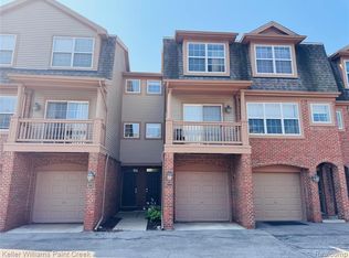 2808 Barclay Way, Ann Arbor, MI 48105