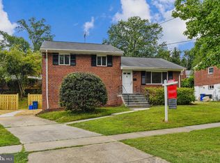 12205 Hunters Ln, Rockville, MD 20852