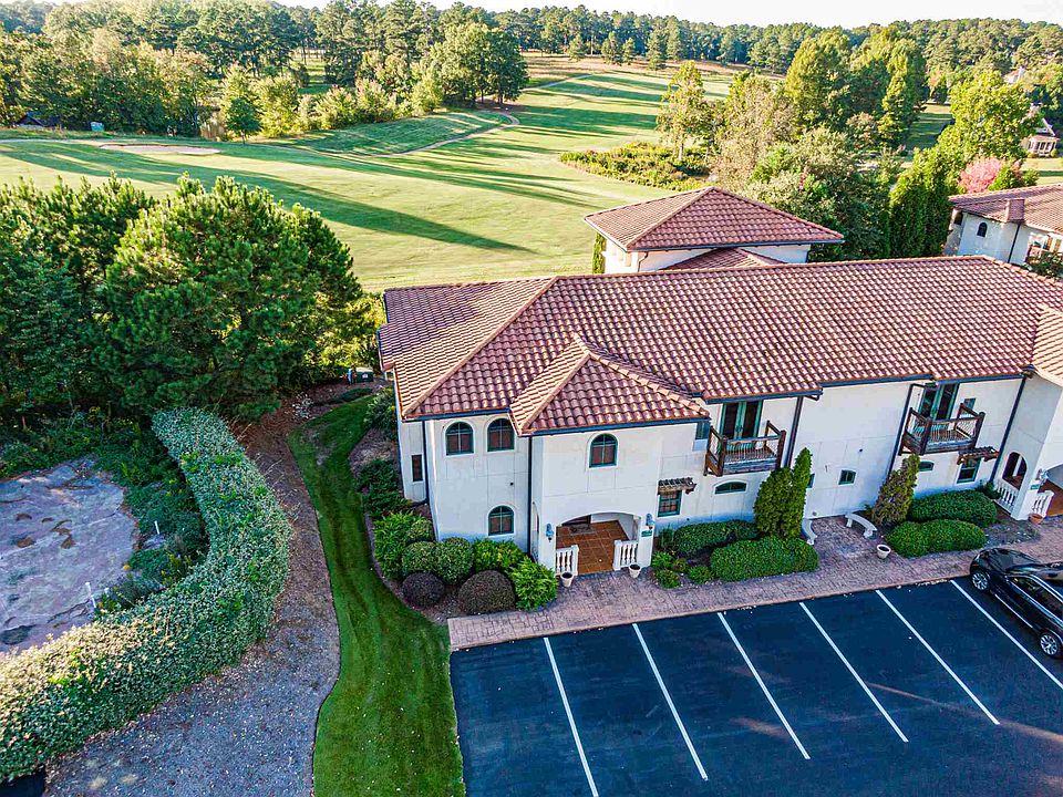 1st image of 409 Cuscowilla Dr