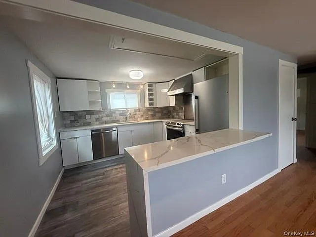 86 W Mombasha Rd — Photo 5