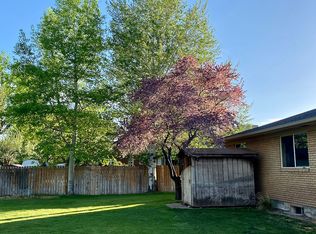 220 Fieldstream Ln, Idaho Falls, ID 83404
