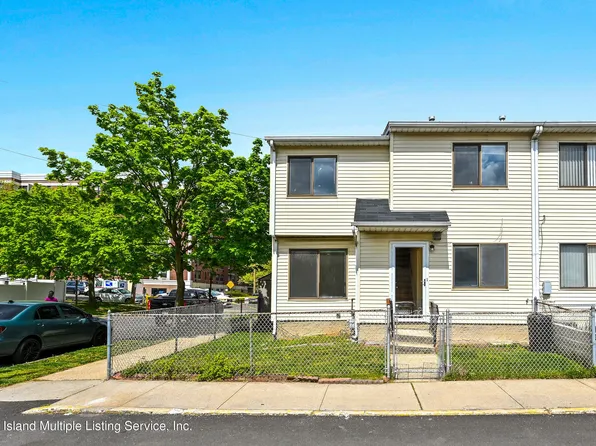226 Steuben St #A, Staten Island, NY 10304