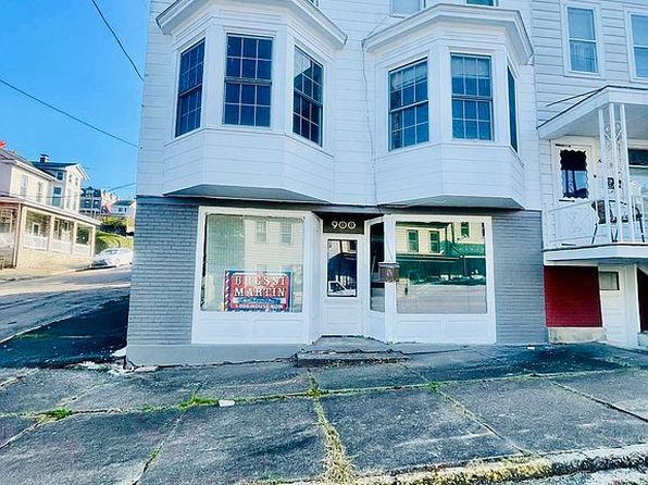 900 Walnut St