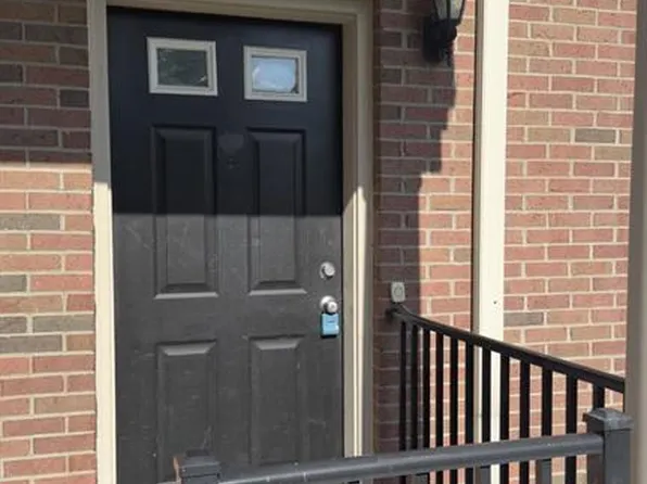 41664 Tera Ln, Novi, MI 48375