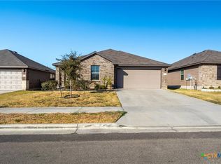 5901 Sally Ride Ln, Killeen, TX 76543