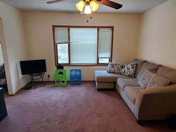3rd image of 1690 Blair Ave #2
