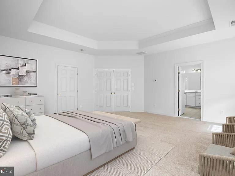 1002 Dorthea Ct — Photo 20