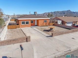 915 Poplar St, Truth Or Consequences, NM 87901