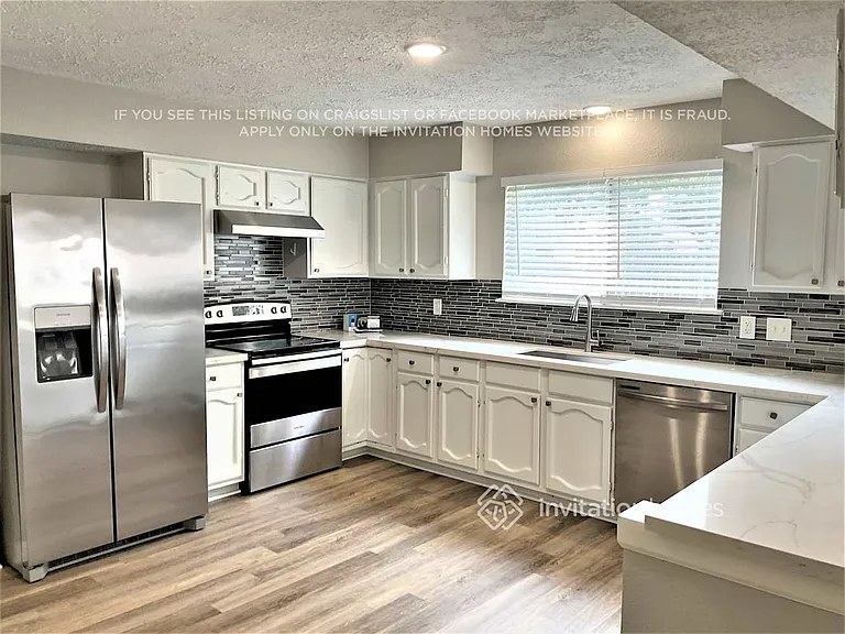 2326 Meade Ct — Photo 8