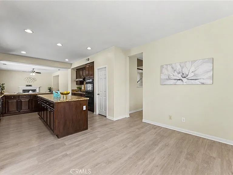 29535 Hyperion St — Photo 15