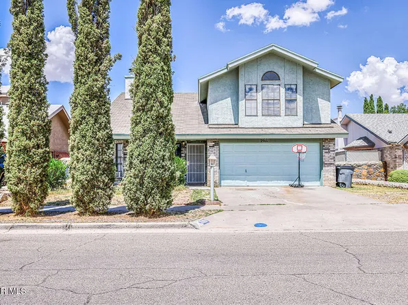 2901 Lake Michigan Dr, El Paso, TX 79936
